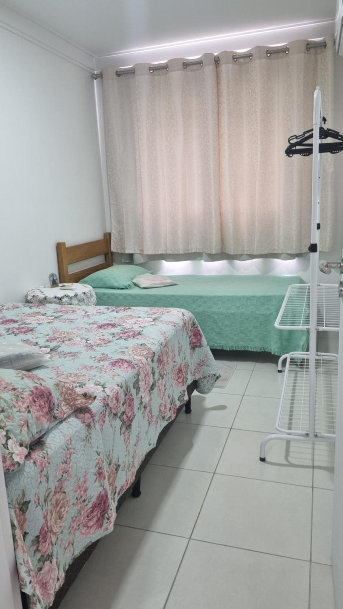 Com 2 Quartos 5 Hóspedes - Recanto Do Cardeal - De Bombas-bombinhas Apartamento