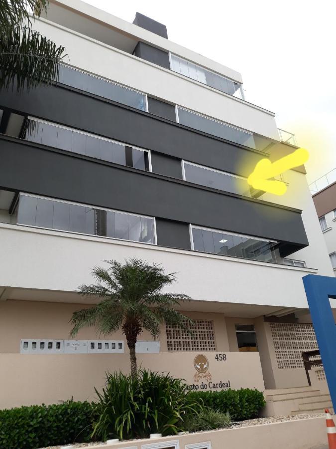 Recanto Cardeal 302-2 Apto 2 Quartos 5 Pessoas Bombinhas